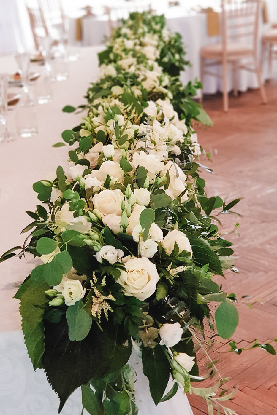 Susan&Sis decor svadobna vyzdoba – dekorovanie- white&green, greenery svadobna vyzdoba, bielo zelena svadba